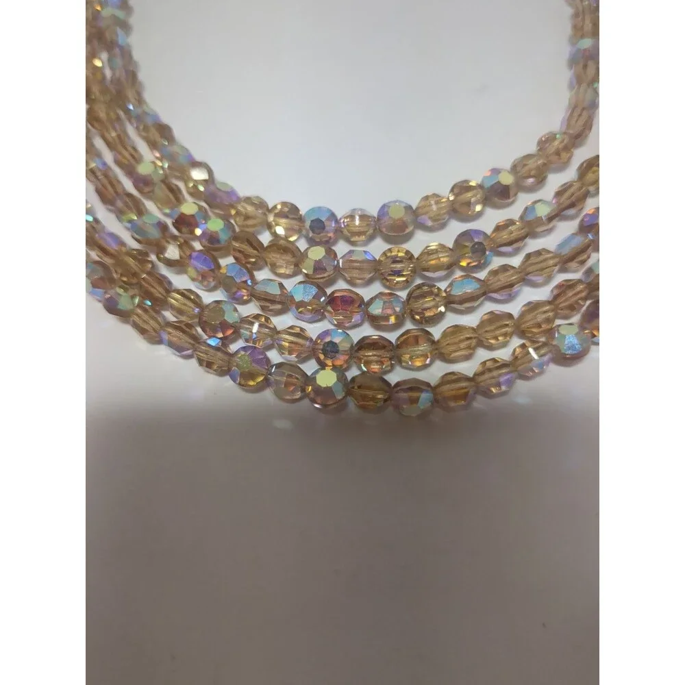 Vintage stunning strand
